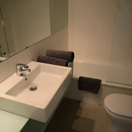 Apartament Stayingirona.apartments