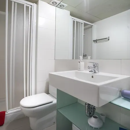 Stayingirona.apartments * Girona
