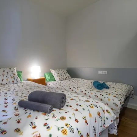 Stayingirona.apartments خيرونا