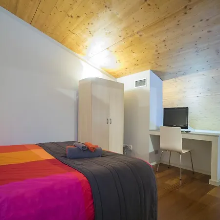 Stayingirona.apartments